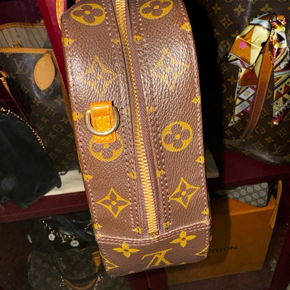 Louis Vuitton Spontini - Picture 2 of 11